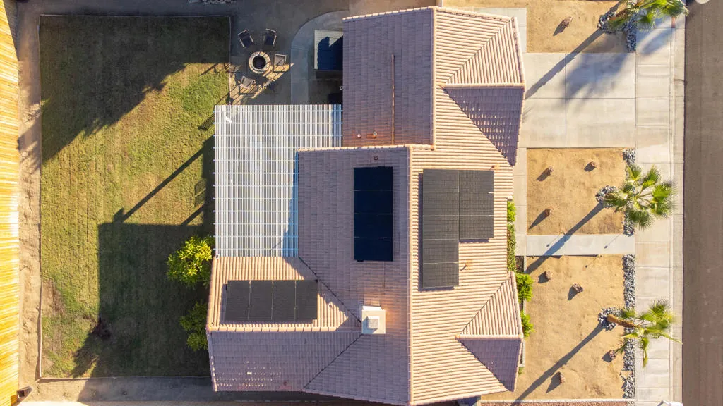 37676 Driscoll Street, Palm Desert, California 92211 home-pic-2